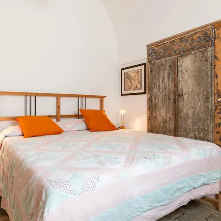 Trullo Di Serena Holiday home *